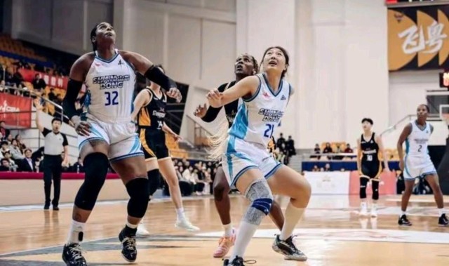 开云-山东高速女篮85：76力克武汉盛帆黄鹤女篮 成功斩获三连胜