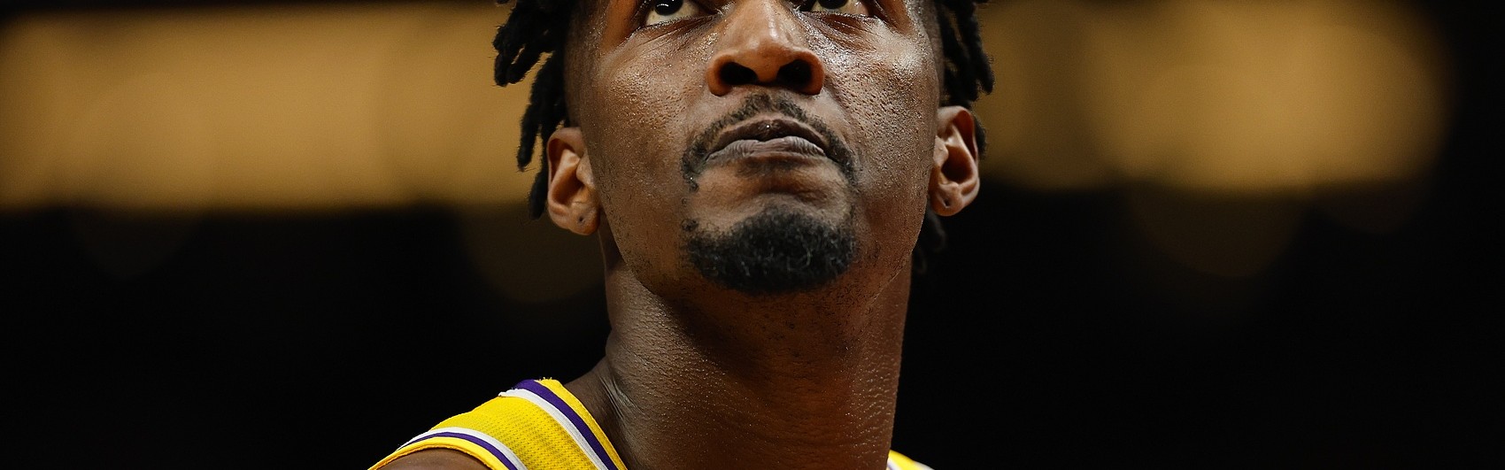 斯通：会想念狄龙的许多特质 希望芬尼-史密斯发挥他的独特作用