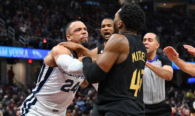 开云APP-【人物】狄龙·布鲁克斯：现役第一恶汉or防守大师？