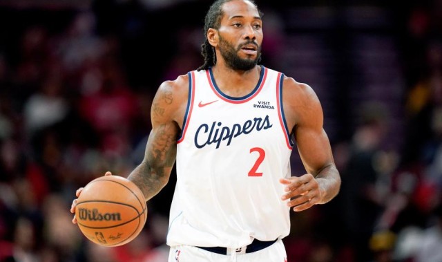 开云体育下载-莱昂纳德27+12跳投准绝杀杜兰特21+8 快船复仇火箭